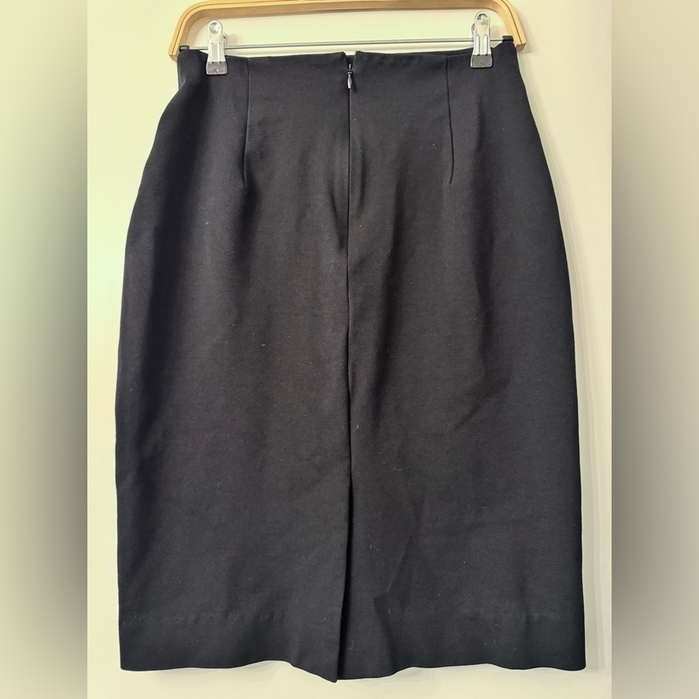 Banana Republic Black Pencil Skirt - Sz 4 - Picture 2 of 4